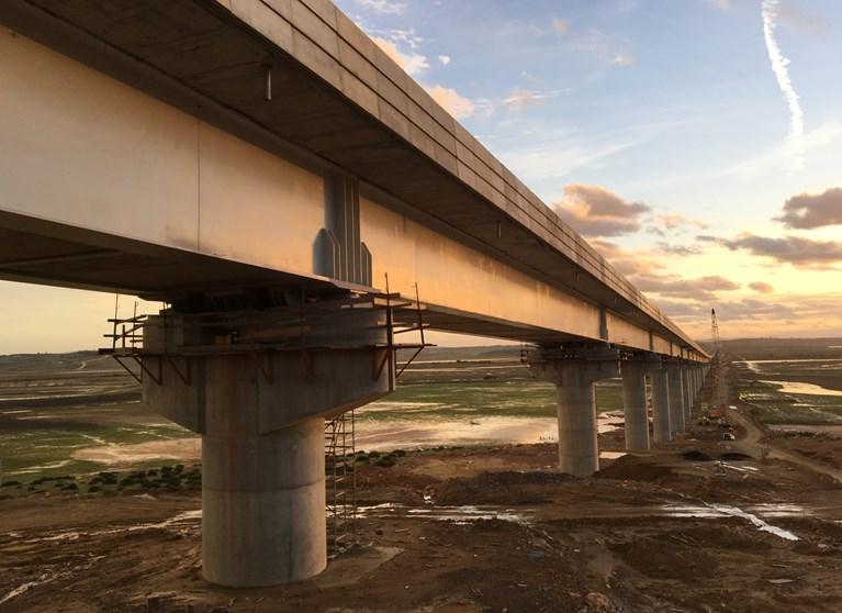 Viaduc Hachef Bipoutres Tanger ©Egis Jimmy Jacquot