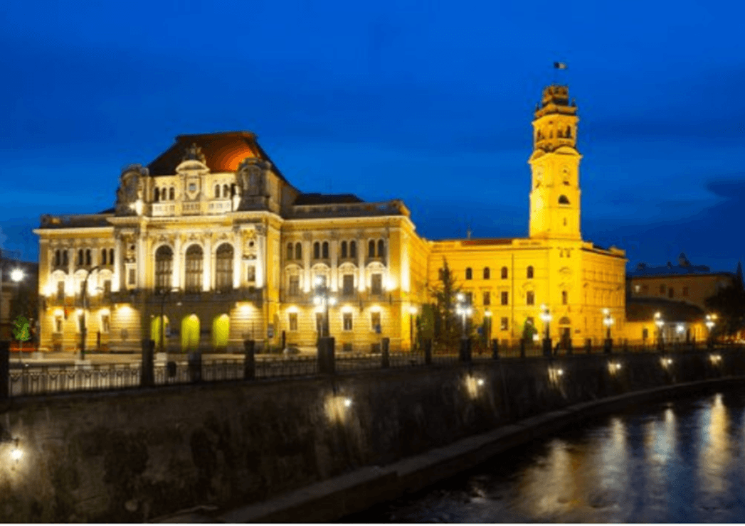 Oradea City Hall © Depositphotos